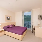 Helvetia Hotell 3*