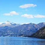 Helvetia Отель Лезено