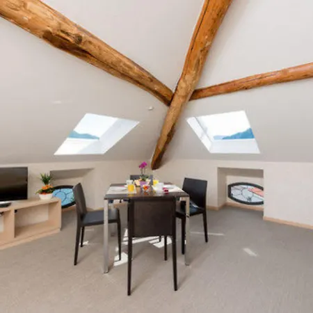 Helvetia 3* 레체노